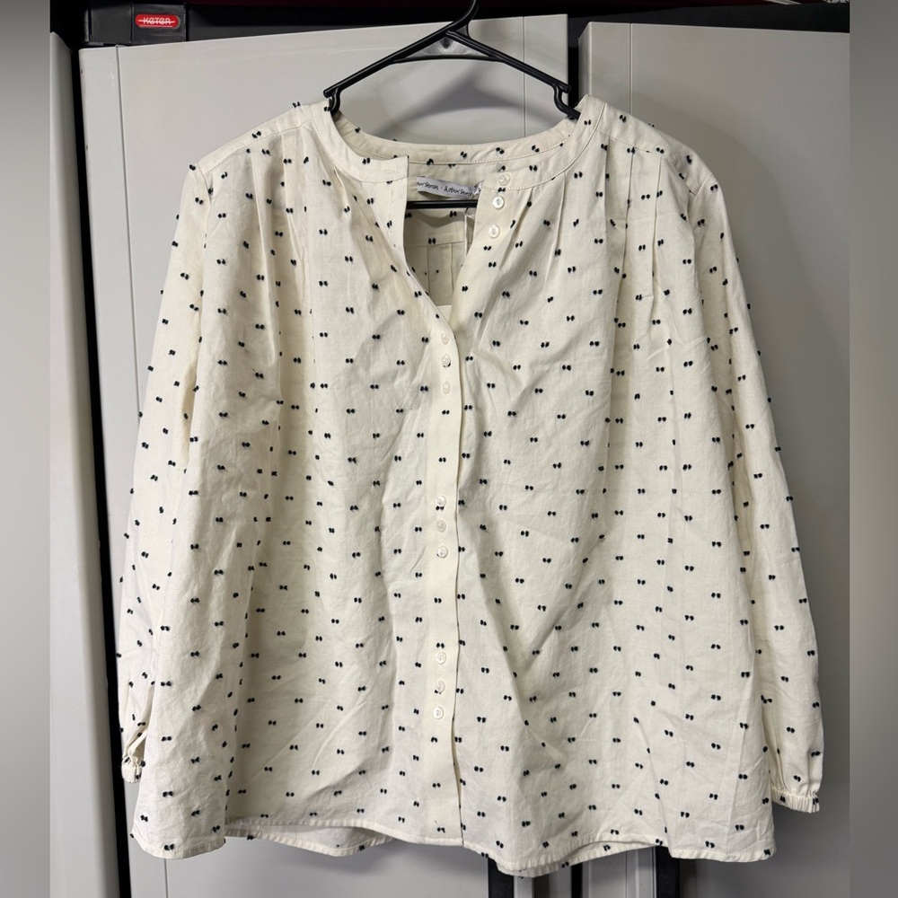 & Other Stories Cream Blouse Small Polka Dot Button Front Long Sleeve Top
